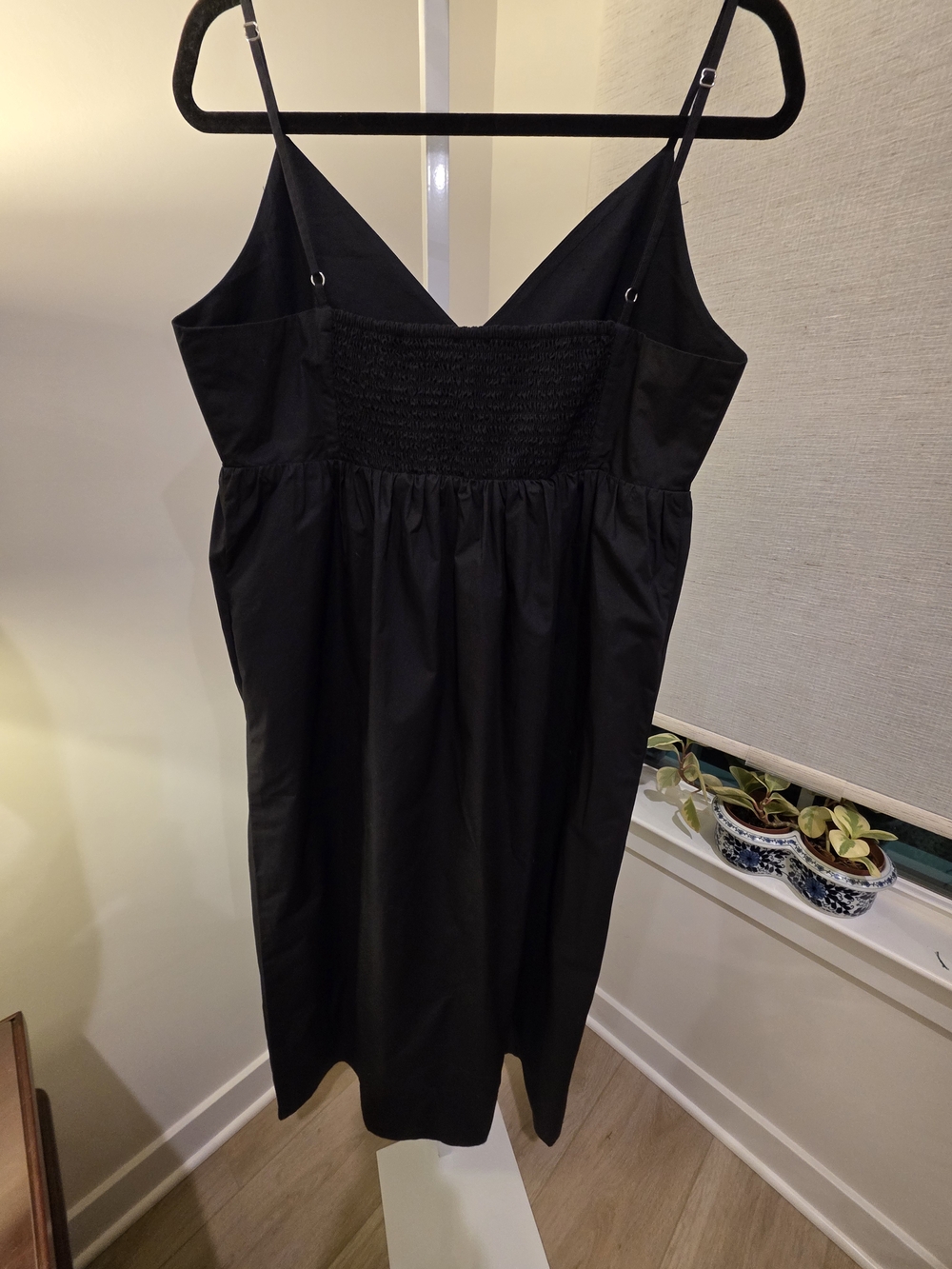 Classic Black V-Neck Spaghetti Strap Dress Size L - Picture 16 of 16